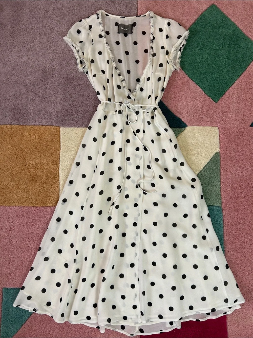 Reformation Gwenyth White | White Wrap Dress w/ Black Polka Dots Small Size 4-6 - Picture 6 of 17